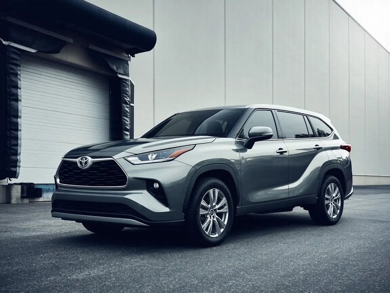 Toyota Highlander хорошо продается внутри страны и расширяется по всему миру.